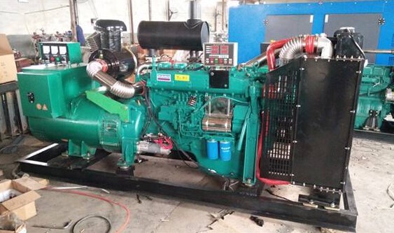 多祥镇潍柴二手发电机大型柴油发电机组