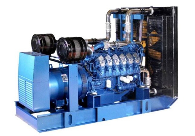 多祥镇康明斯30kw小型柴油二手发电机组