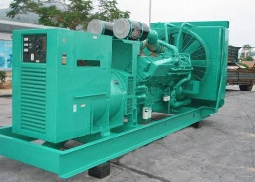 多祥镇75kw康明斯柴油发电车出租