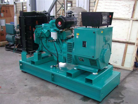 多祥镇200kw康明斯柴油发电机组